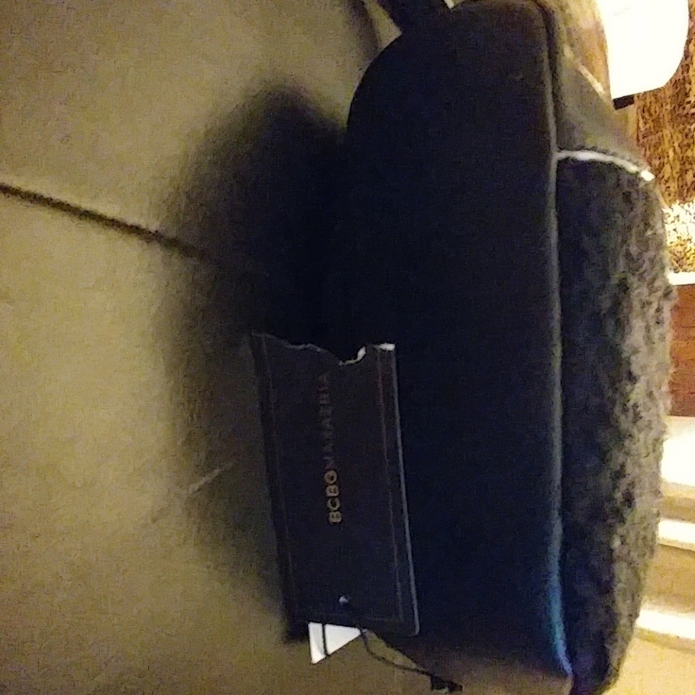 Make-up Case - Picture 3 of 3